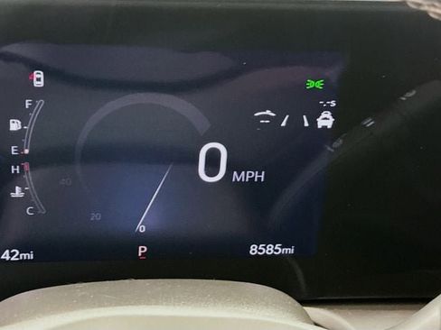 Used 2024 Buick Encore GX Avenir w/ Avenir Technology Package image 14