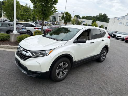Used 2018 Honda CR-V LX image 5