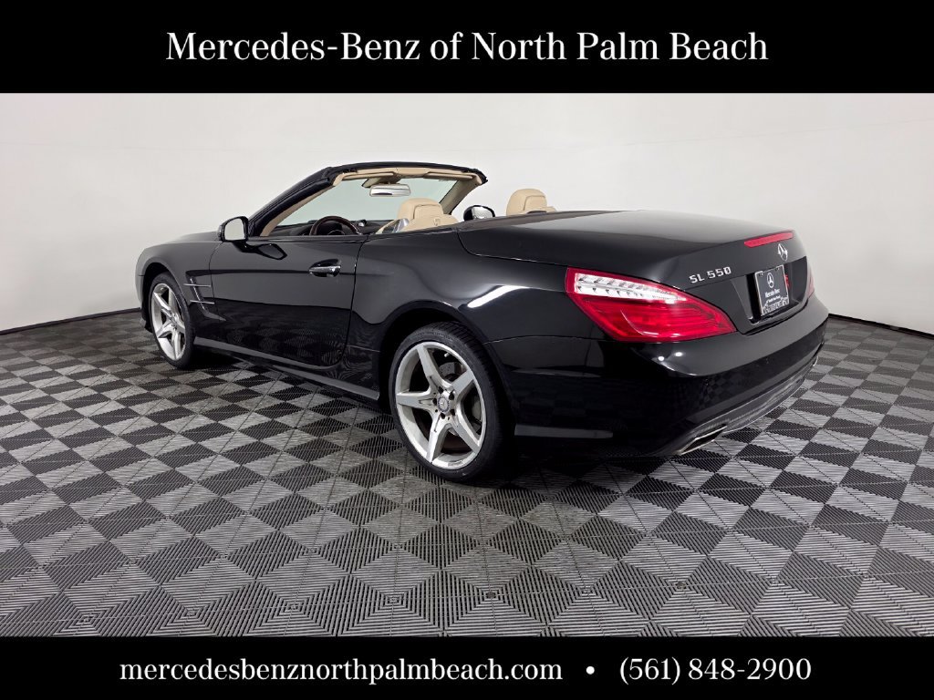 Used 2013 Mercedes-Benz SL 550 image 4