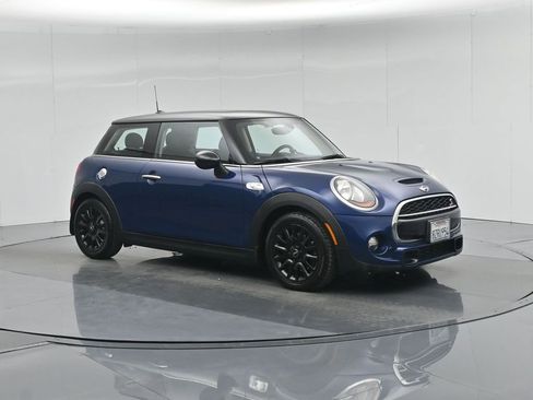 Used 2015 MINI Cooper S image 28
