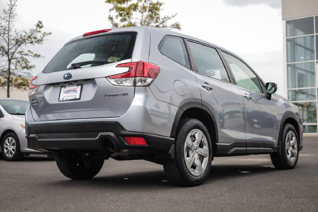 Used 2020 Subaru Forester AWD/4WD image 21