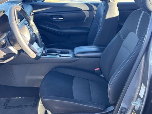 Used 2021 Nissan Sentra SV image 8