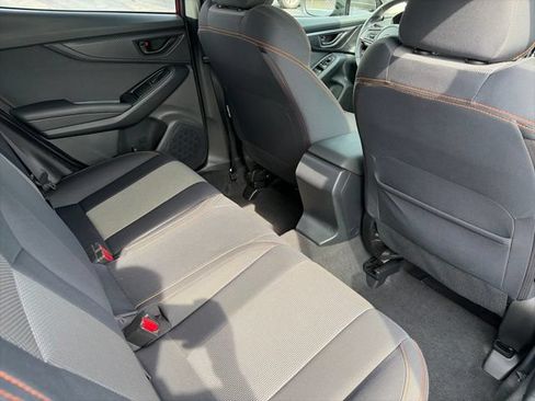 Used 2018 Subaru Crosstrek 2.0i Premium AWD/4WD image 6