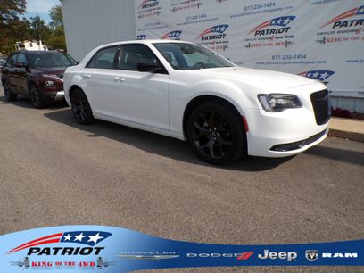 Certified 2023 Chrysler 300 Touring w/ Sport Appearance Package