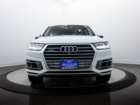 Used 2017 Audi Q7 3.0T Premium Plus w/ Premium Plus Package image 24