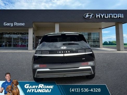 Used 2025 Hyundai Ioniq 5 SE AWD/4WD image 7