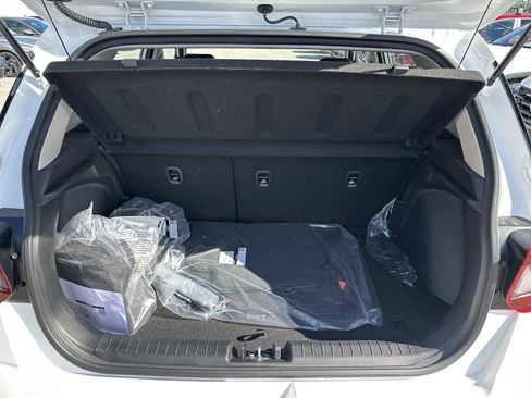 New 2026 Hyundai Venue SEL image 31