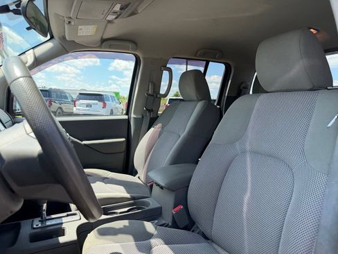 Used 2019 Nissan Frontier SV AWD/4WD image 22
