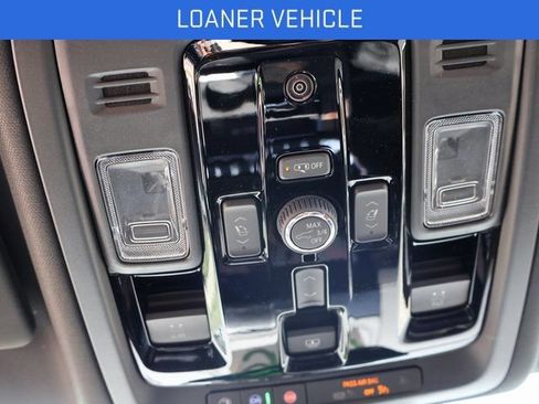 New 2026 GMC Yukon Denali w/ Denali Reserve Package AWD/4WD image 31