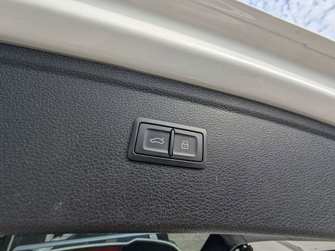 Used 2023 Audi Q5 2.0T Premium Plus image 38