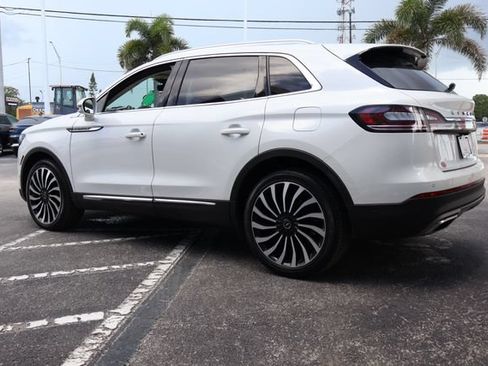 Used 2023 Lincoln Nautilus Black Label w/ Cargo Utility Package AWD/4WD image 6