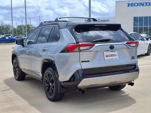 Used 2024 Toyota RAV4 XSE AWD/4WD image 2