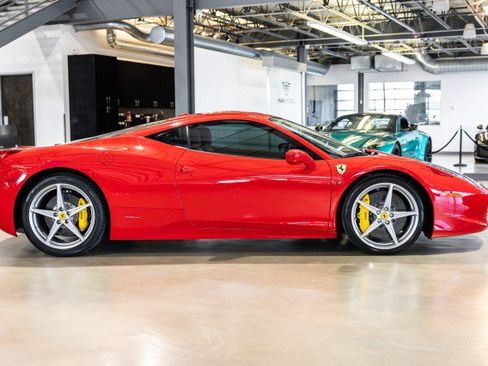 Used 2010 Ferrari 458 Italia Coupe RWD image 7