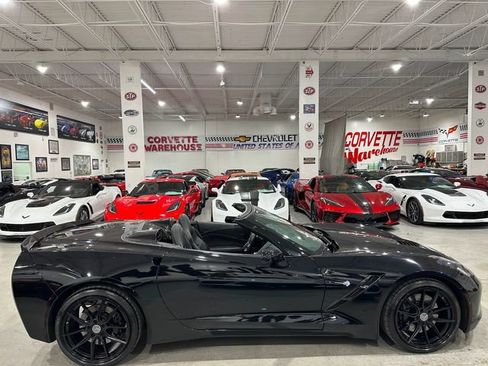 Used 2014 Chevrolet Corvette Stingray Convertible w/ 3LT Preferred Equipment Group RWD image 6