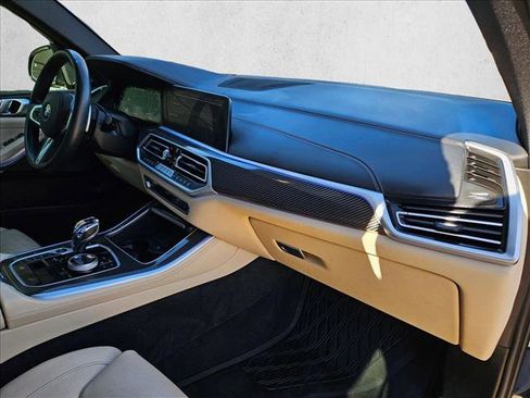 Used 2022 BMW X5 M50i w/ Executive Package image 23