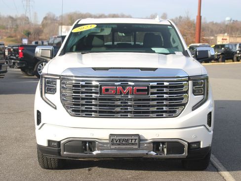 Used 2023 GMC Sierra 1500 Denali w/ Technology Package image 2
