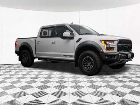 Used 2019 Ford F150 Raptor w/ Equipment Group 802A Luxury AWD/4WD image 45