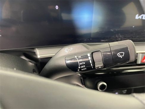 Certified 2025 Kia K5 LXS image 12