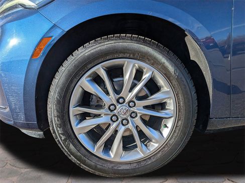 Used 2024 Buick Enclave Avenir image 45