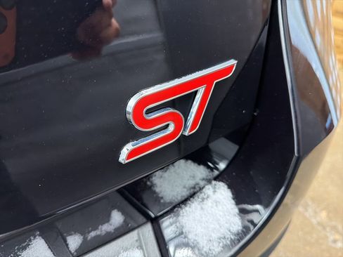 Used 2022 Ford Explorer ST w/ Equipment Group 401A image 26