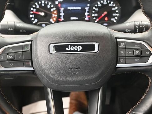 Used 2022 Jeep Compass Limited w/ Sun and Sound Group image 10