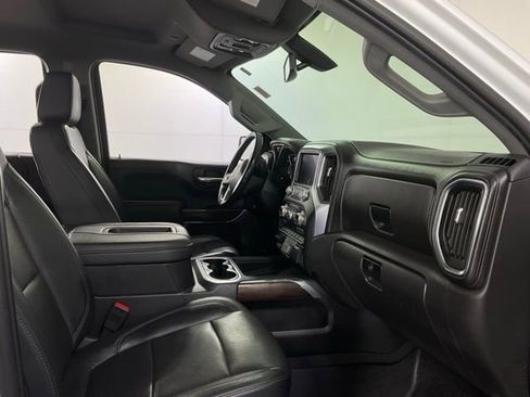 Used 2019 GMC Sierra 1500 SLT w/ SLT Premium Package image 33