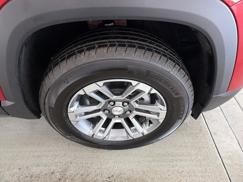 New 2027 GMC Terrain Elevation w/ LPO, Floor Liner Package FWD image 4