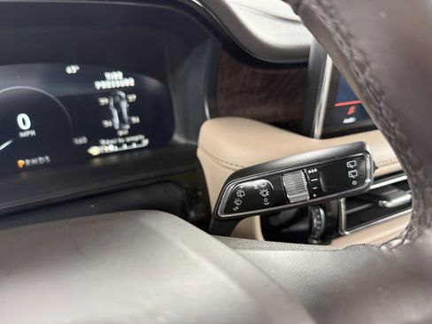 Used 2021 Lincoln Nautilus Reserve FWD image 18