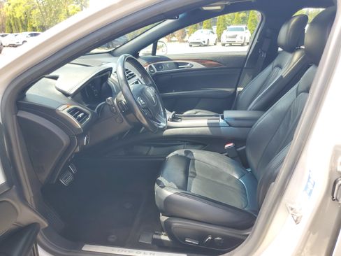Certified 2019 Lincoln MKZ Reserve w/ Reserve Plus Package AWD/4WD image 12