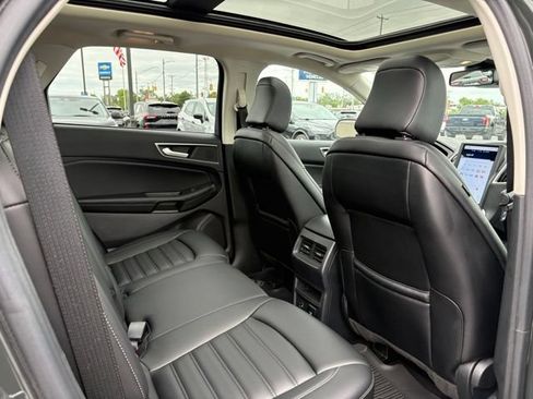 Used 2022 Ford Edge SEL w/ Convenience Package AWD/4WD image 13