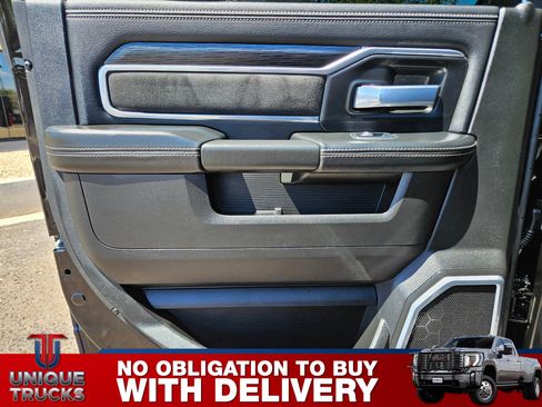 Used 2024 RAM 3500 Laramie w/ Night Edition image 15