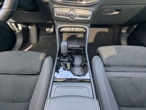 Certified 2023 Volvo C40 P8 Recharge Plus image 24