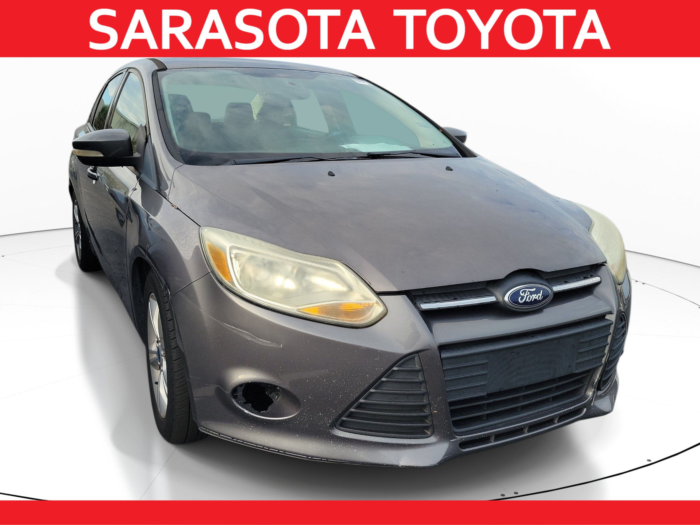 Used 2013 Ford Focus SE FWD image 1