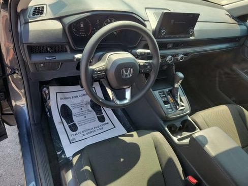 Used 2025 Honda CR-V LX image 16