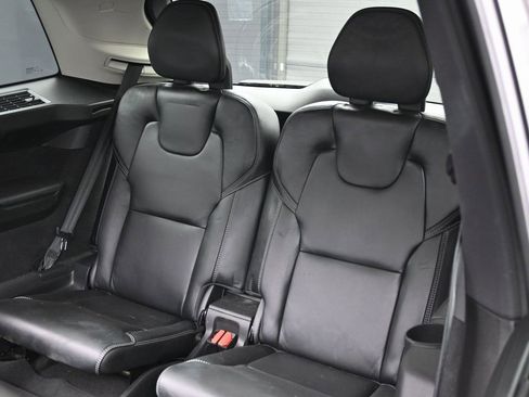 Used 2021 Volvo XC90 T8 Inscription w/ Protection Package Premier image 33