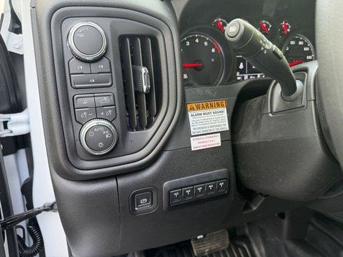 New 2026 GMC Sierra 2500 Pro w/ Convenience Package AWD/4WD image 7
