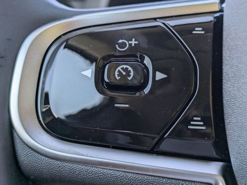 New 2025 Volvo XC60 T8 Plus w/ Protection Package Premier image 31