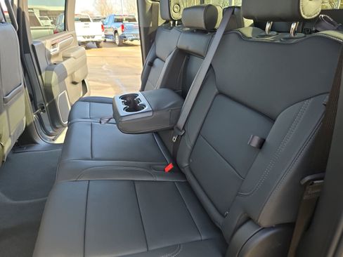 New 2026 GMC Sierra 2500 SLT w/ SLT Premium Package image 14