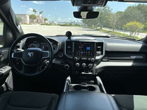 Used 2022 RAM 1500 Big Horn AWD/4WD image 14