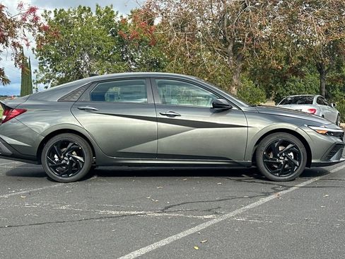 New 2026 Hyundai Elantra Sport image 3