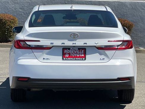 Certified 2025 Toyota Camry LE FWD image 8