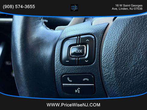 Used 2017 Lexus IS 300 F Sport image 12