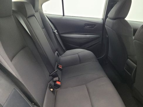Used 2022 Toyota Corolla LE image 19