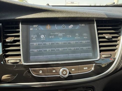 Used 2018 Buick Encore Essence image 16