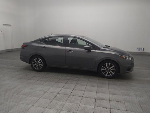 Used 2020 Nissan Versa SV FWD image 11