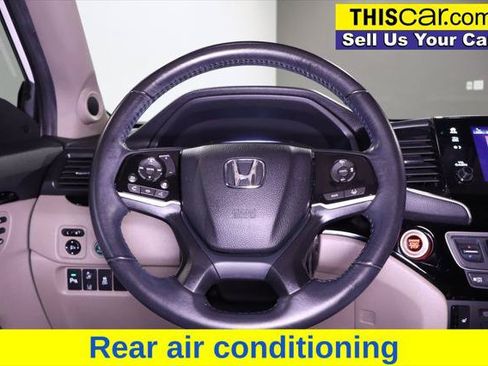 Used 2019 Honda Pilot Touring image 14