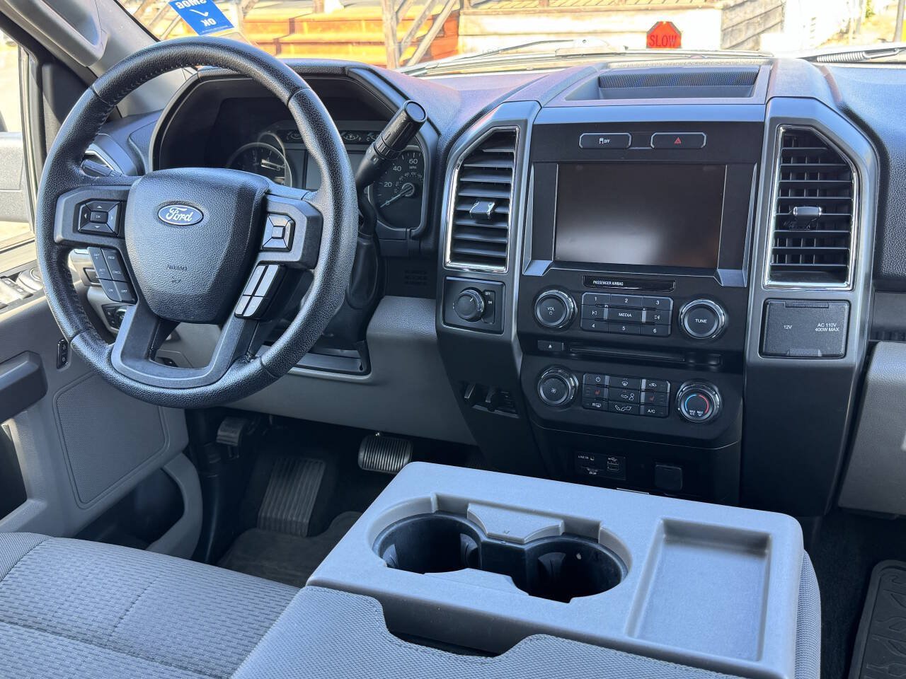 Used 2015 Ford F150 XLT w/ Equipment Group 302A Luxury RWD image 17