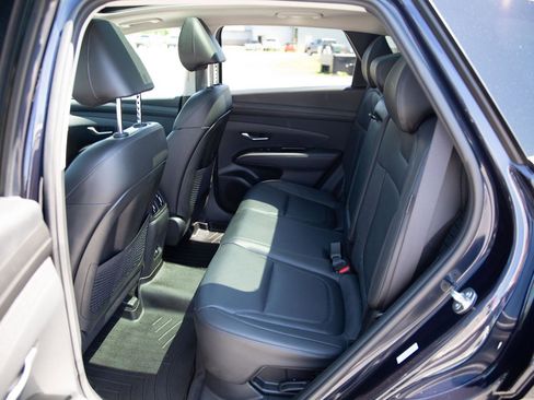 Used 2025 Hyundai Tucson Limited AWD/4WD image 22