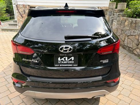 Used 2017 Hyundai Santa Fe Sport AWD/4WD image 6