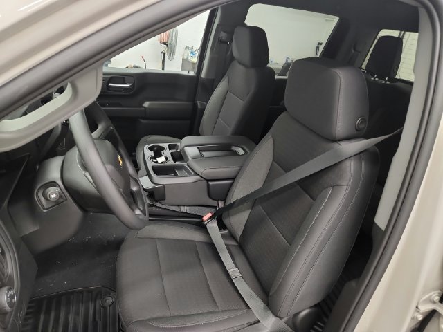 New 2026 Chevrolet Silverado 2500 Custom w/ Custom Value Package AWD/4WD image 20